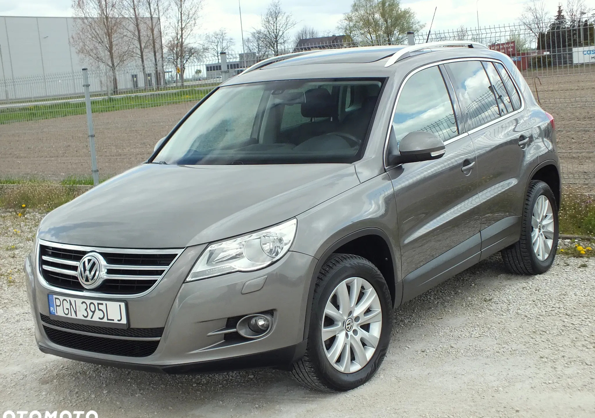 samochody osobowe Volkswagen Tiguan cena 35900 przebieg: 151800, rok produkcji 2008 z Gniezno